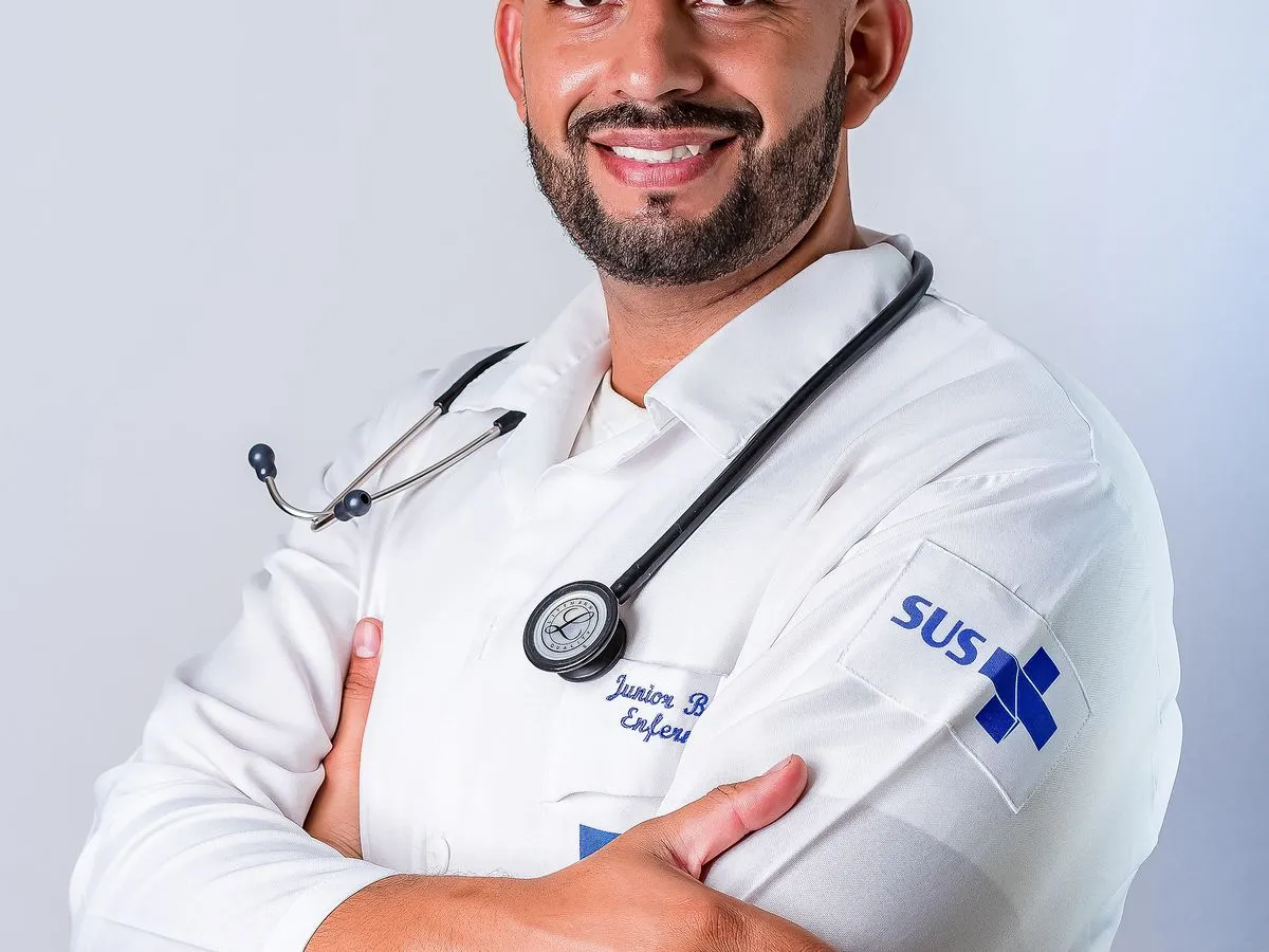Retrato de Dr. Norman Castillo